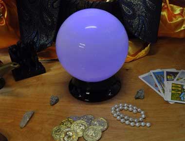 Zoltar arcade machine crystal ball