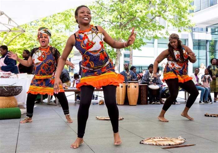 Female African Dancers