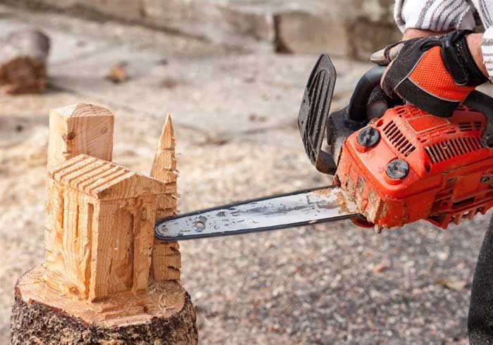 Man Chainsaw Carving