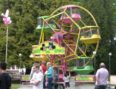 Hire Mini Ferris Wheel Ride