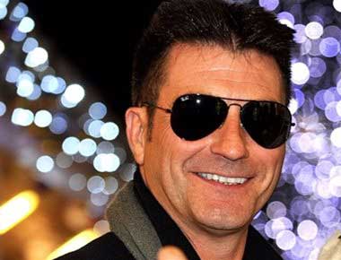 A lookalike of the X Factors Simon Cowell