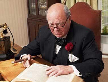 A lookalike of Winston Churchill