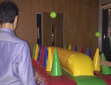 Fun inflatable ball balancing game